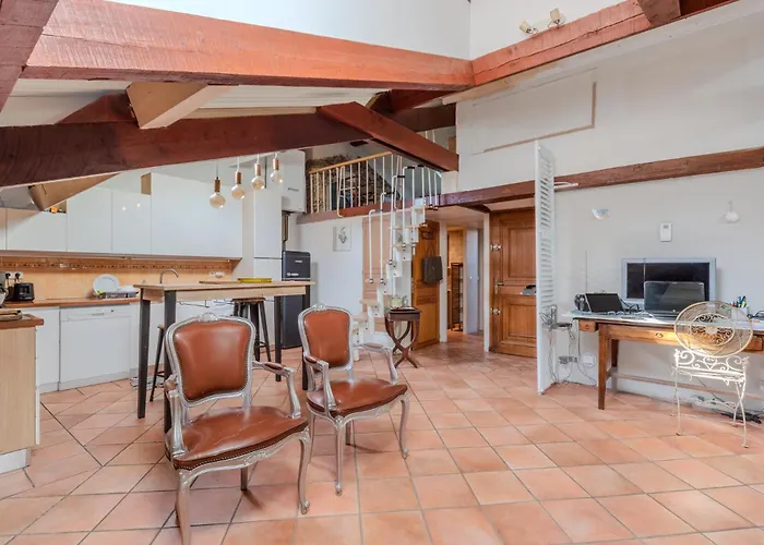 Le Borsalino Loft Avec Tropezienne Suquet